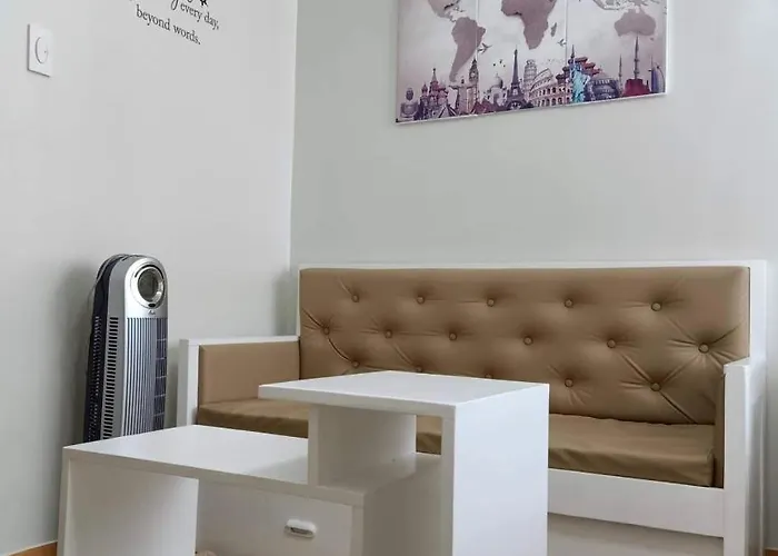 M&m Trees Residences Staycations Condotel *